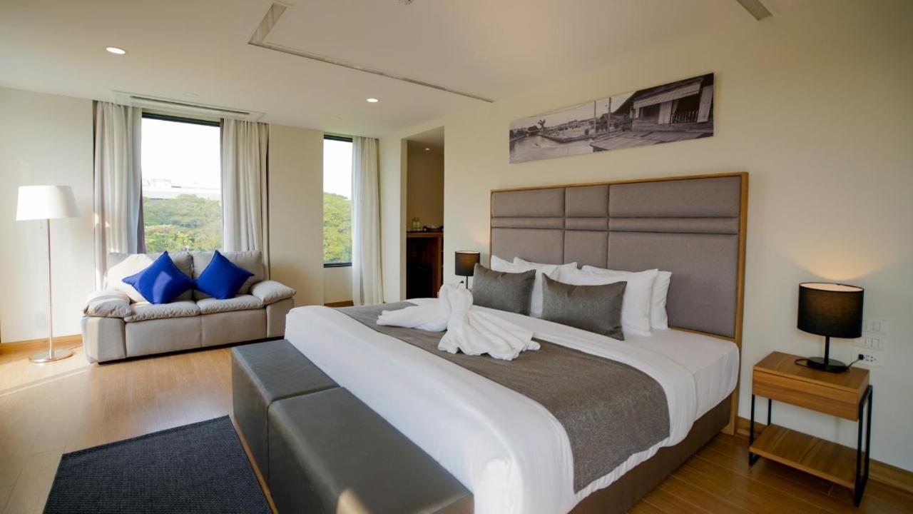 Rnp Pool Bangkok