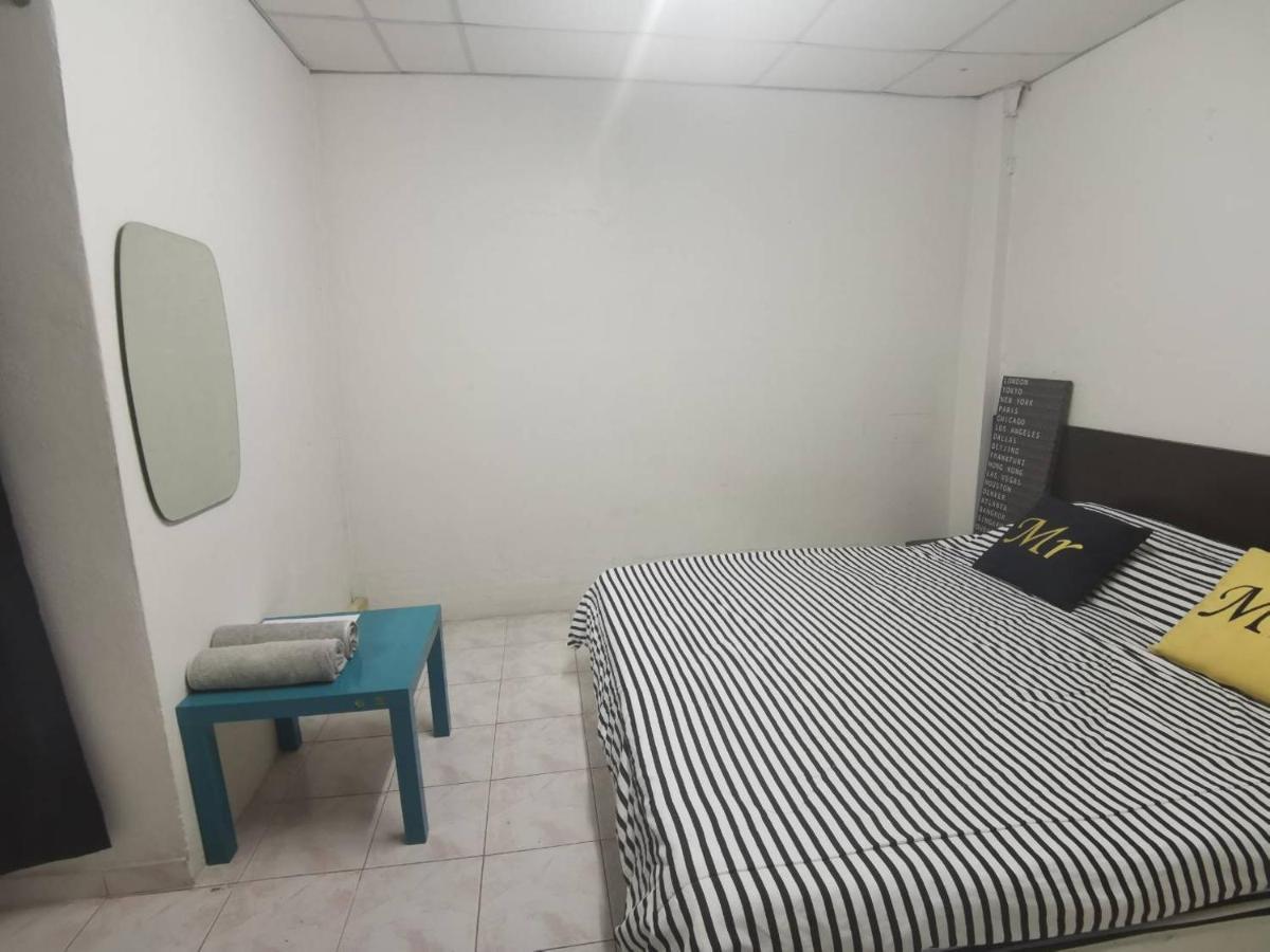 Donmuang Airport Budget Room Bangkok