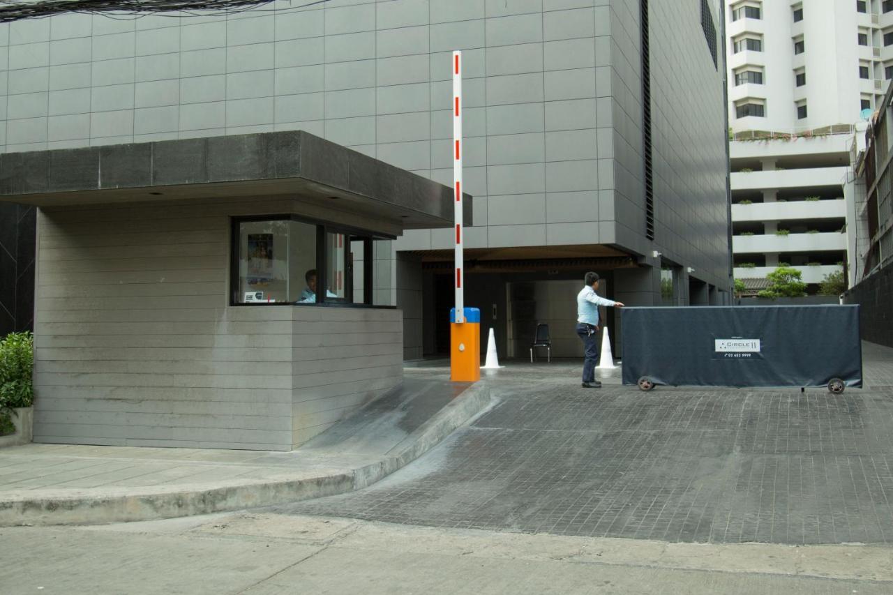 Apartment Sukhumvit 11#luxury#pool#gym#bts Nana&mrt Sukhumvit#1br#max4ppl Bangkok