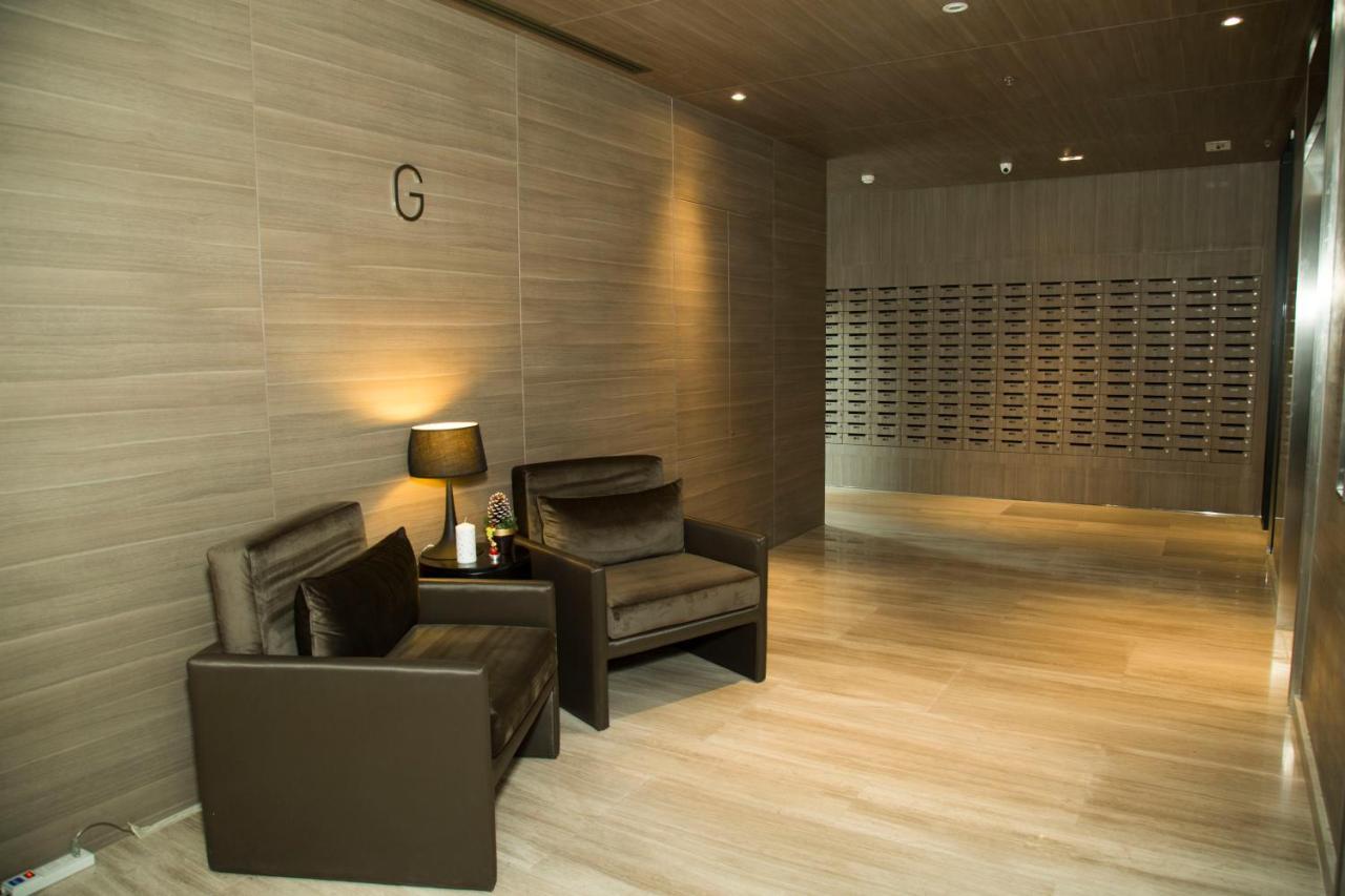 Sukhumvit 11#luxury#pool#gym#bts Nana&mrt Sukhumvit#1br#max4ppl Apartment