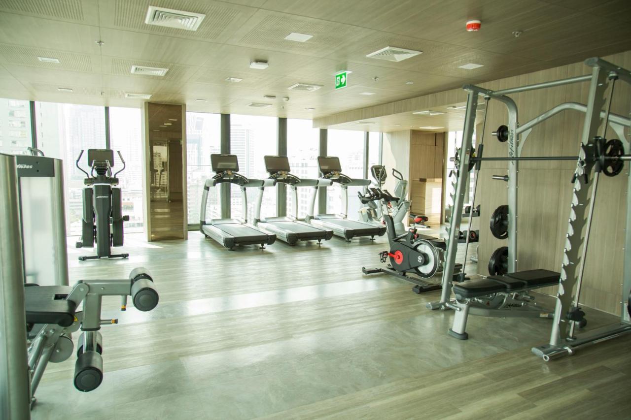 Apartment Sukhumvit 11#luxury#pool#gym#bts Nana&mrt Sukhumvit#1br#max4ppl Bangkok