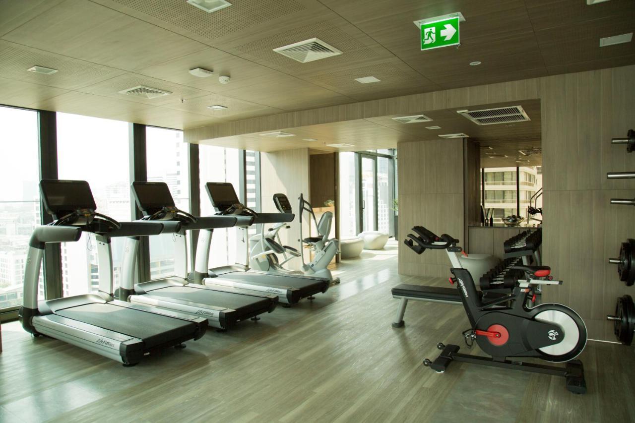 Sukhumvit 11#luxury#pool#gym#bts Nana&mrt Sukhumvit#1br#max4ppl Apartment