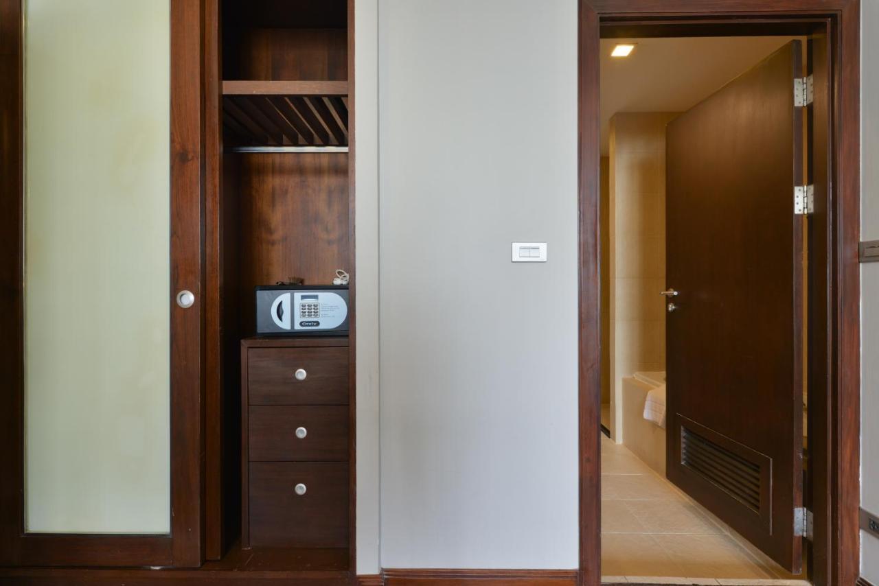 Grand Asoke Suites Boutique Residence Hotel 4*