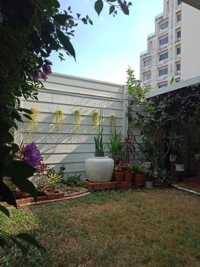 Apartment Teak Bangkok
