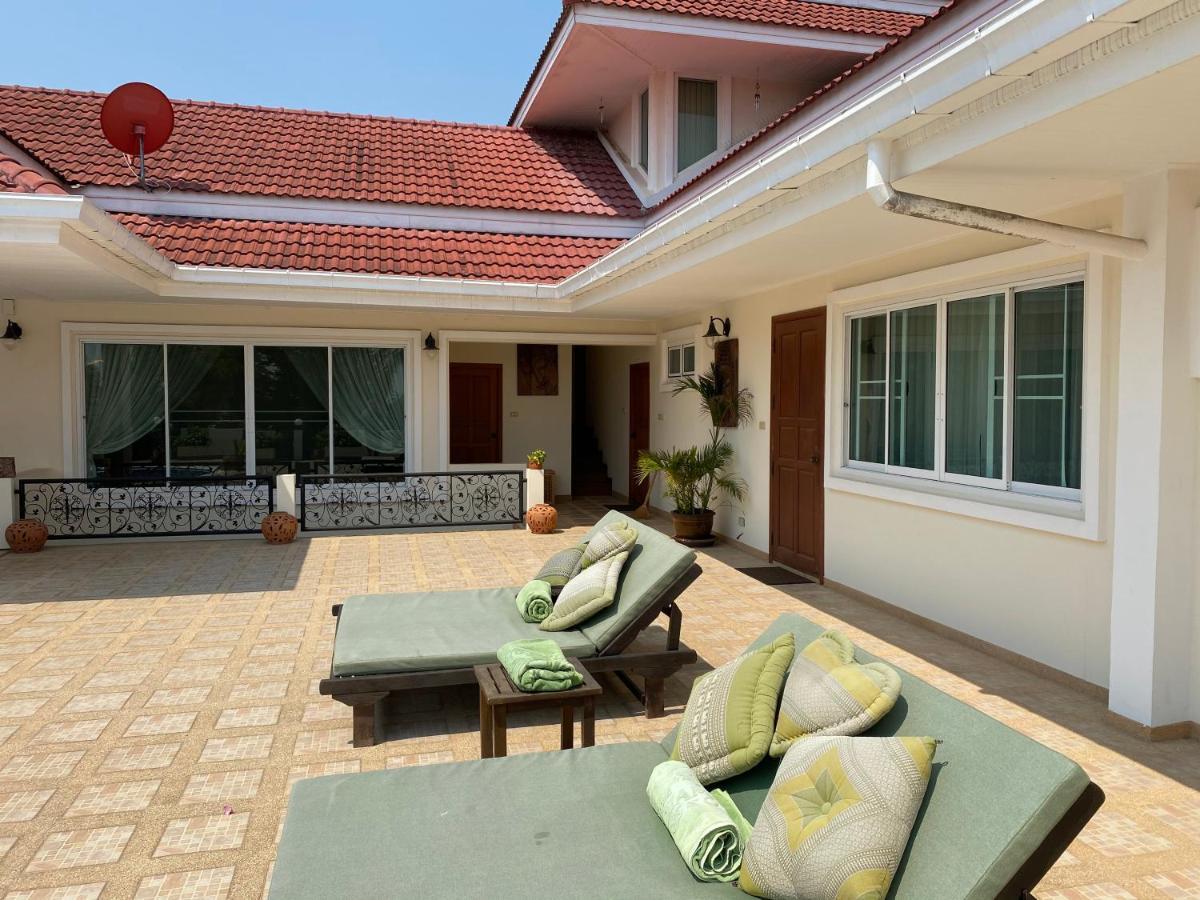 Rachawadee Villa