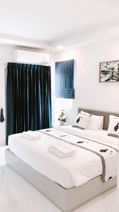 Icare & 3* Bangkok