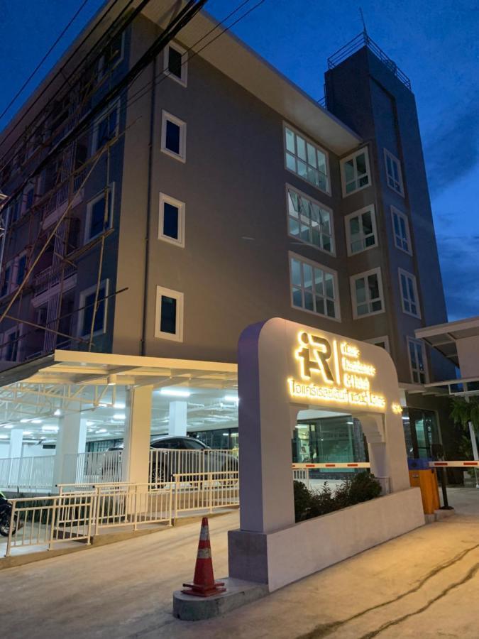 Hotel Icare & Bangkok