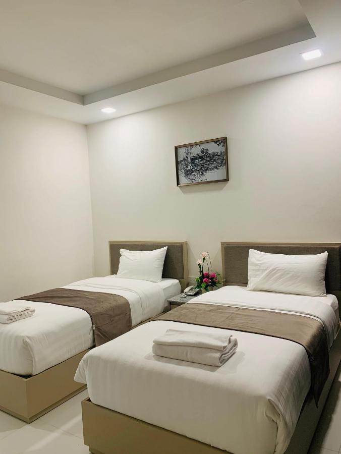 Hotel Icare & 3*