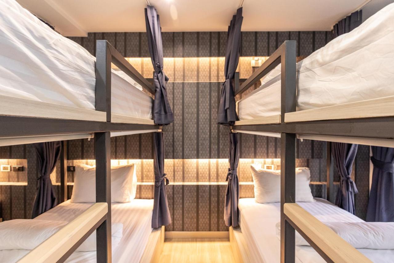 Hostel Baan Kun Mhor บ้านคุณหมอโฮสเทล *