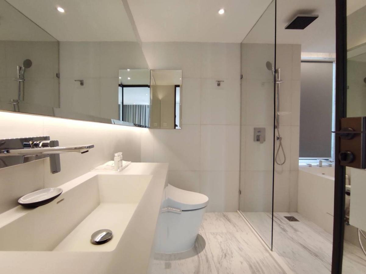 Ashley Hotel Bkk 4*