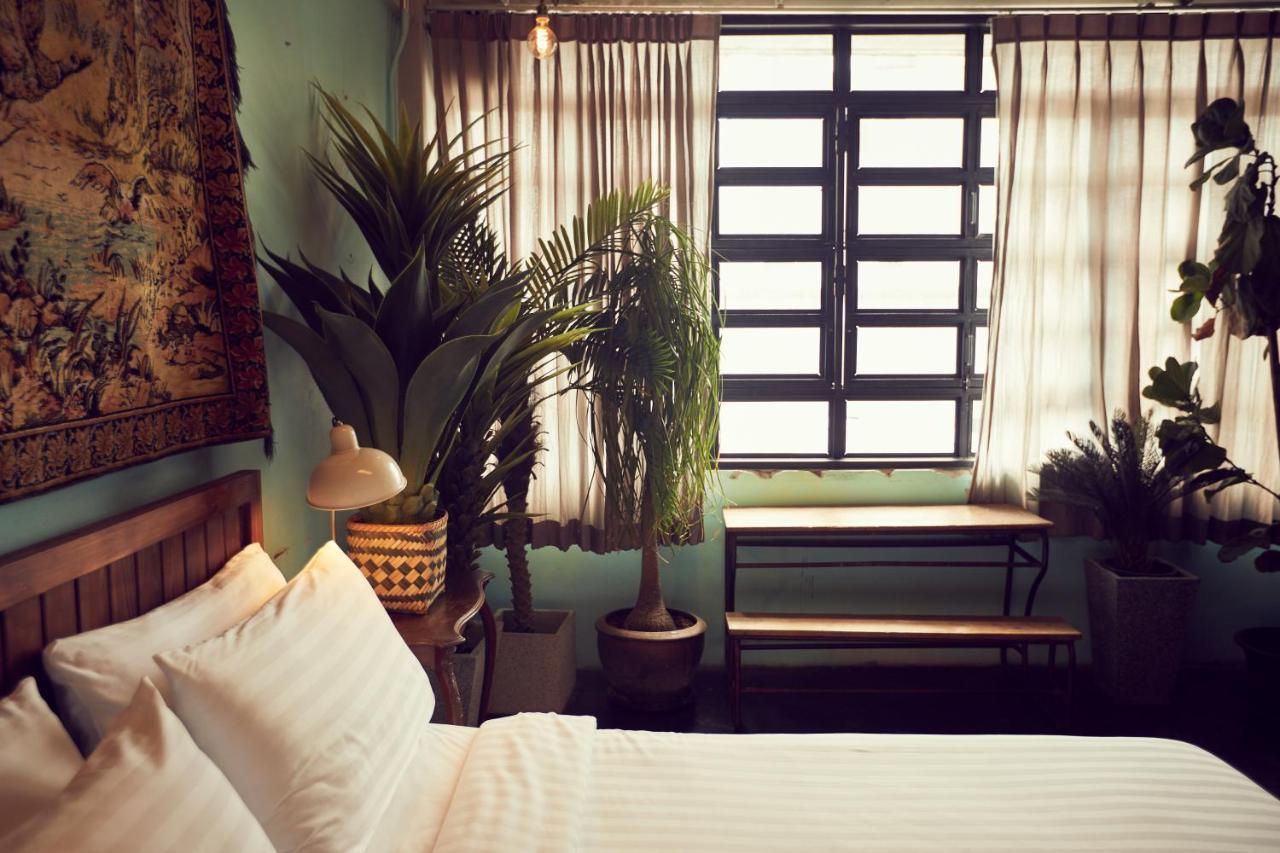 The Mustang Nero Bed & Breakfast Bangkok