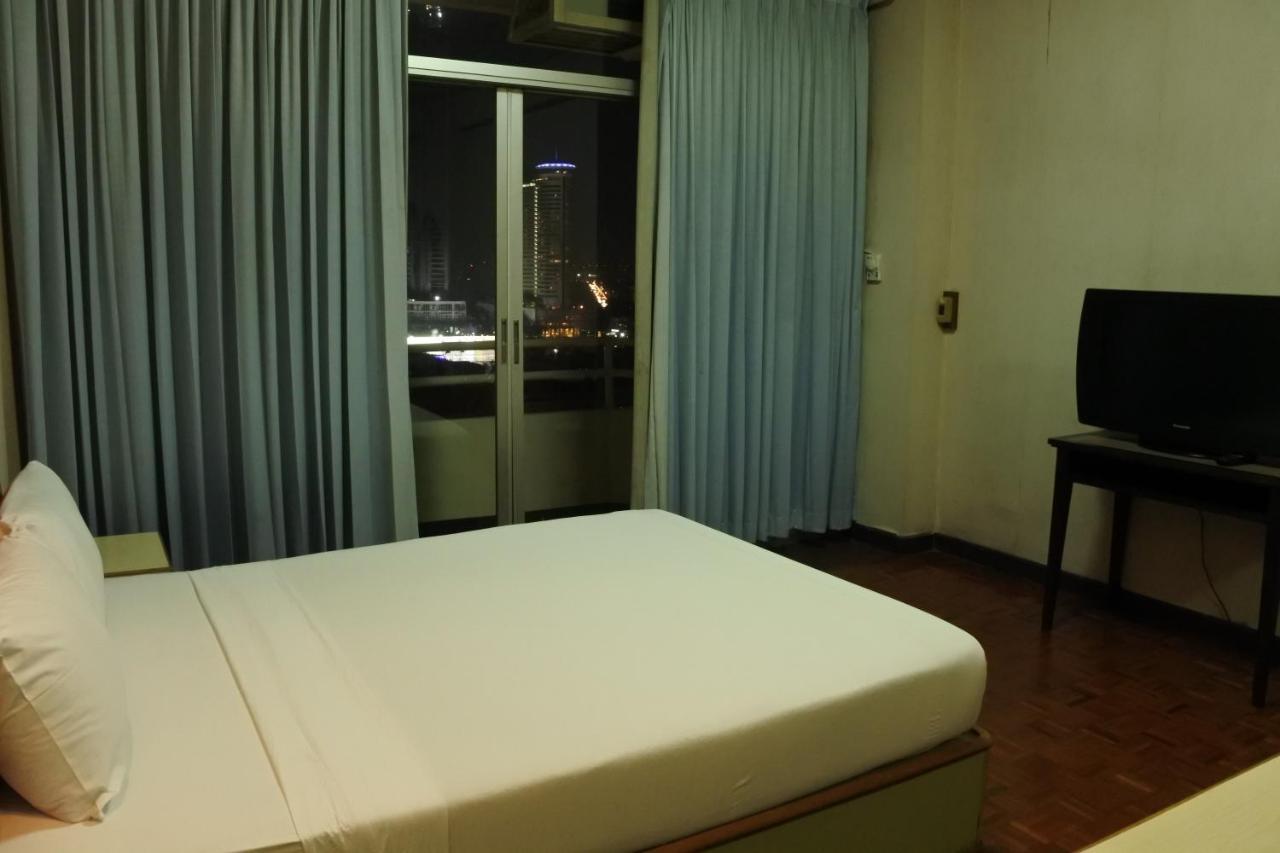 The Executive House Bangkok