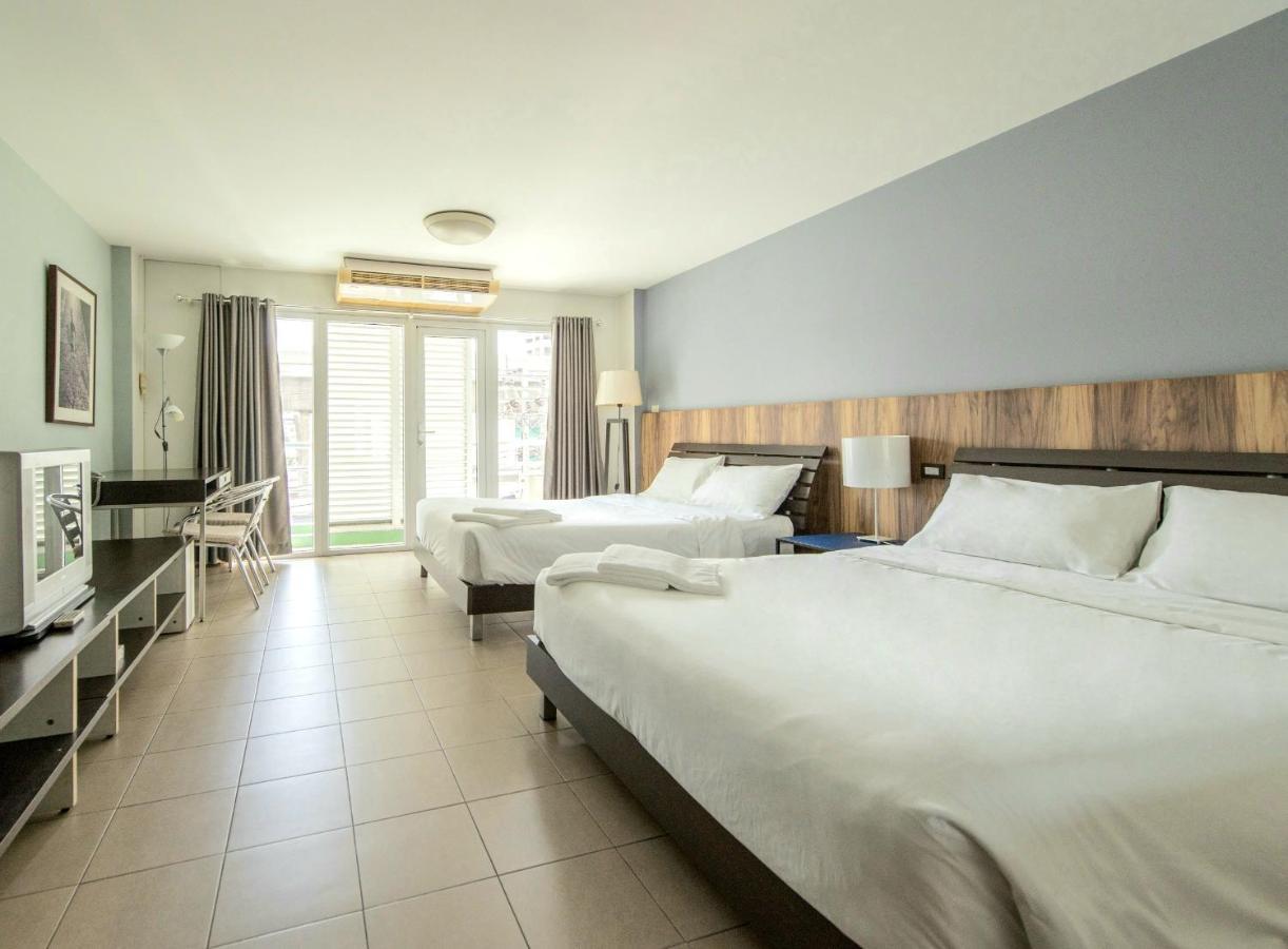 The Studio At Sathorn Terrace