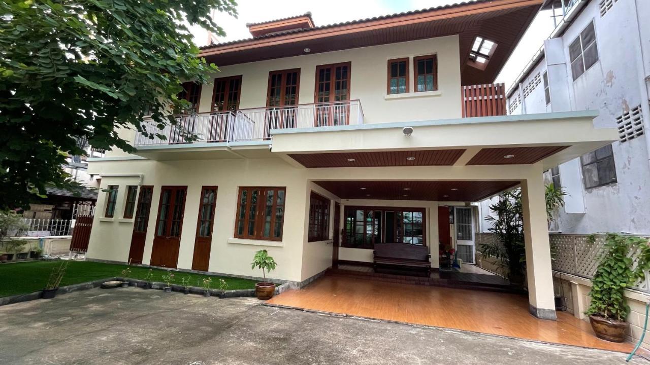 Gasthof Chan Bangkok