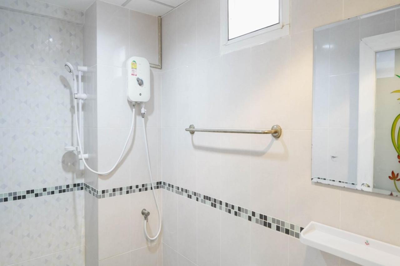 Roomquest Suvarnabhumi Ladkrabang 42