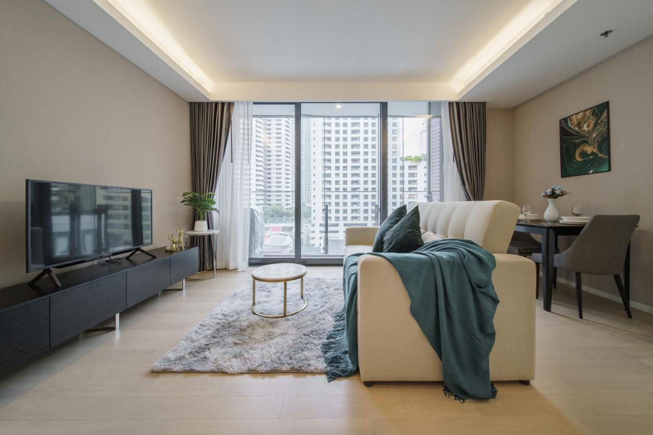Sukhumvit 11#luxury#pool#gym#bts Nana&mrt Sukhumvit#1br#max4ppl Apartment Bangkok