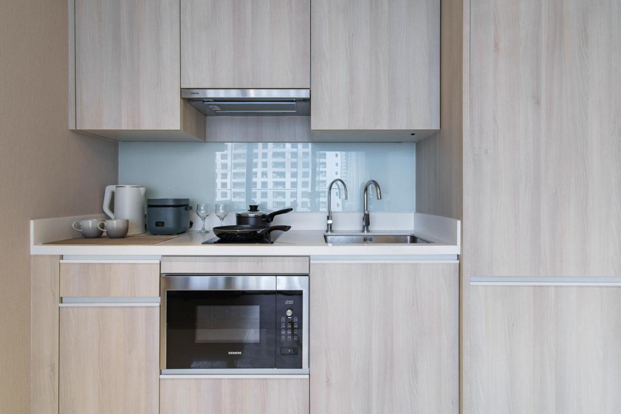 Sukhumvit 11#luxury#pool#gym#bts Nana&mrt Sukhumvit#1br#max4ppl Apartment *