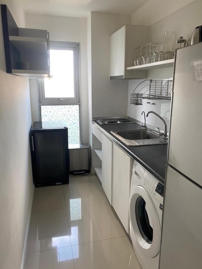 Cosy 2 Bedroom On Sukhumvit, Bts Phra Khanong