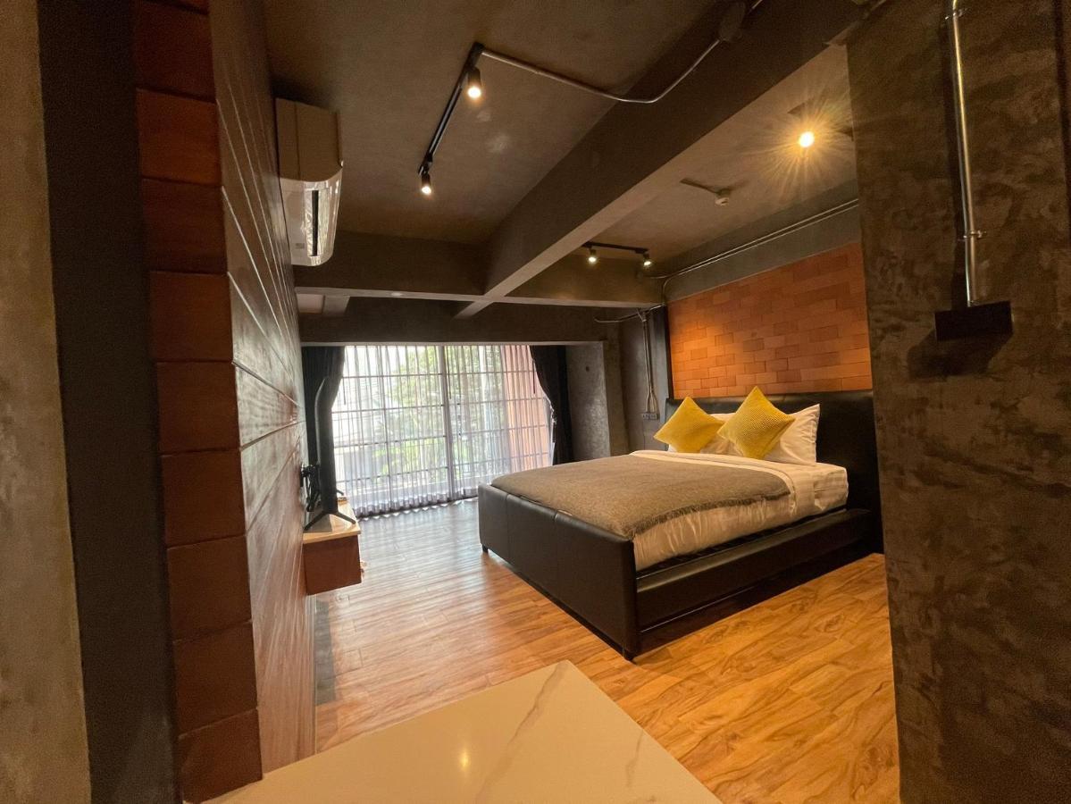 Hotel Loft122 *