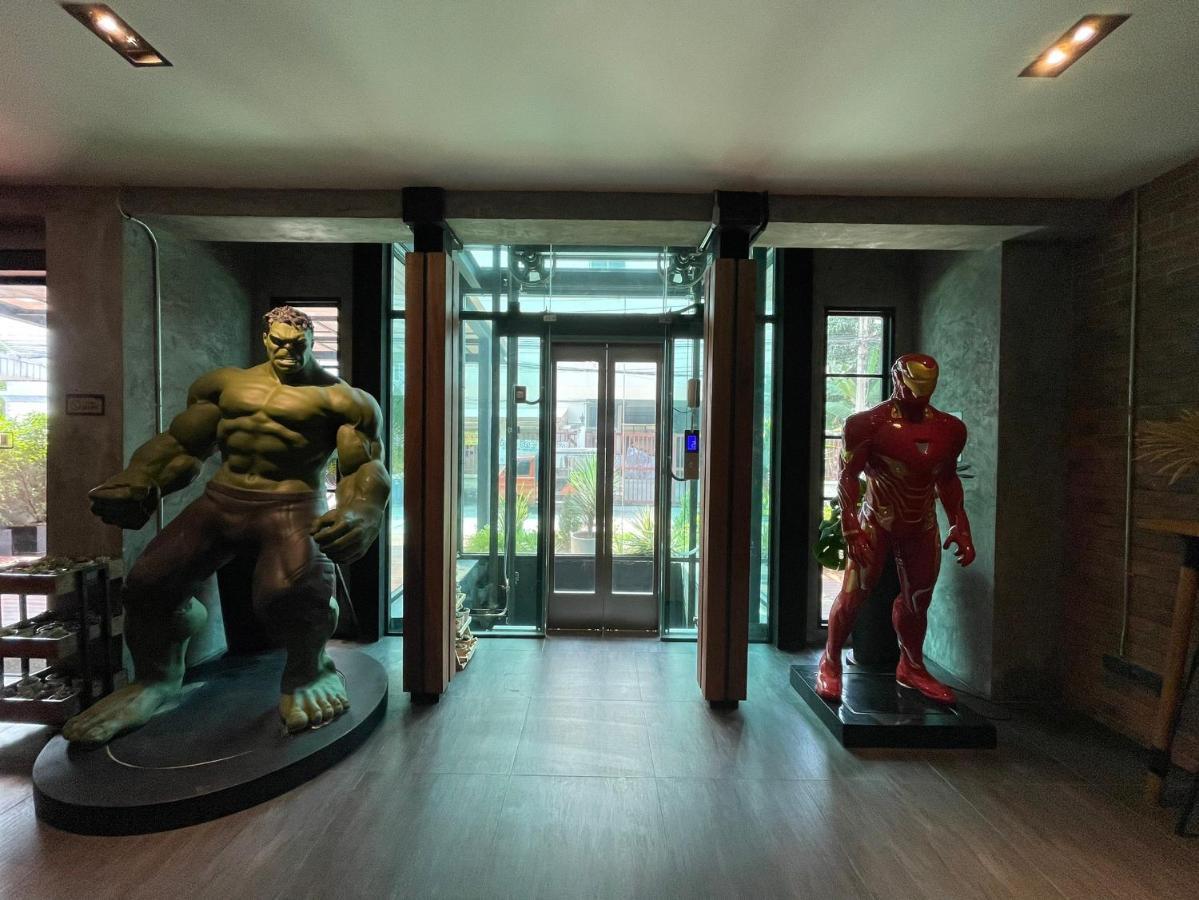 Loft122 Hotel *