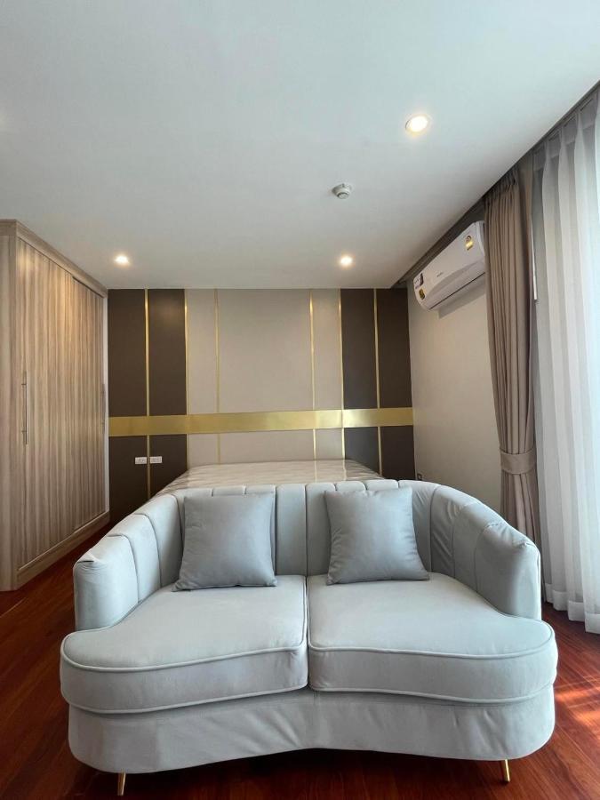 Vivi Avenue Thonglor