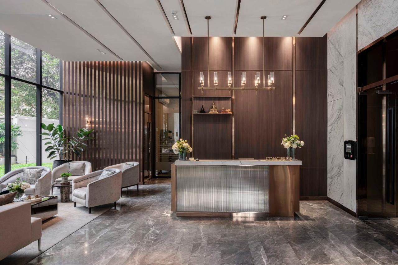 Wyndham Queen Convention Centre Hotel 4*