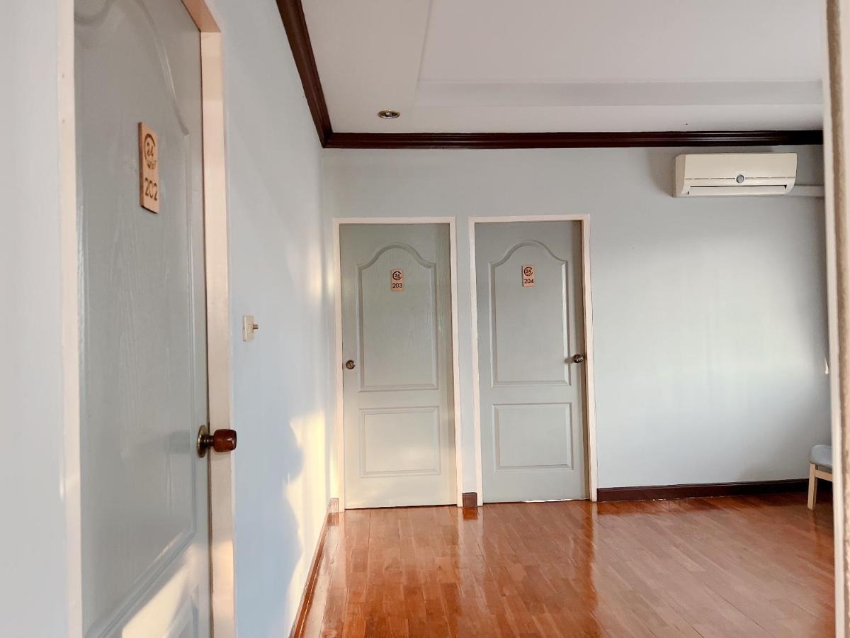 24 Donmuang * Bangkok