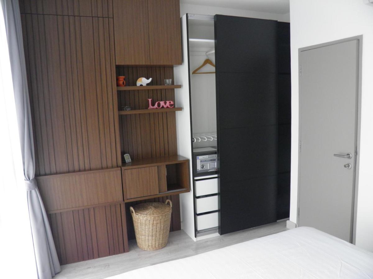 The Skyhouse Duplex - Luxury Apartment