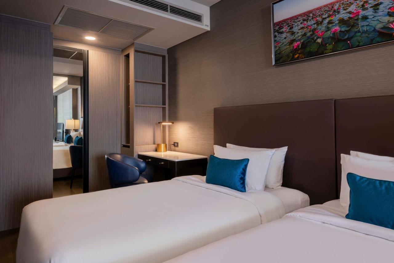 Wyndham Queen Convention Centre 4*