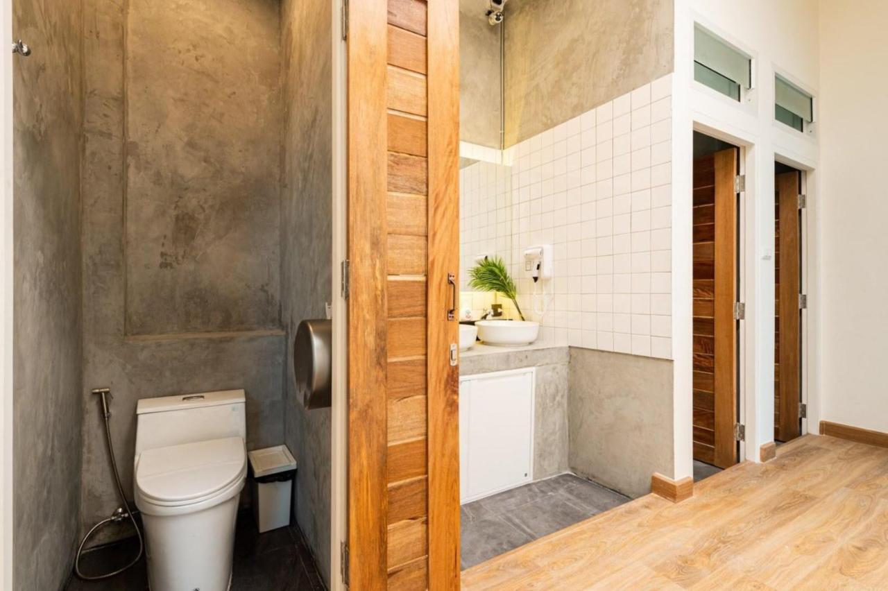 Hostel Ratchada - Rotfai Bangkok