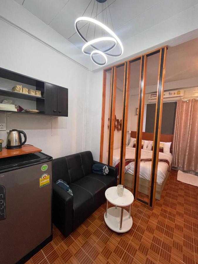 Acozyposhtel Hotel Bangkok