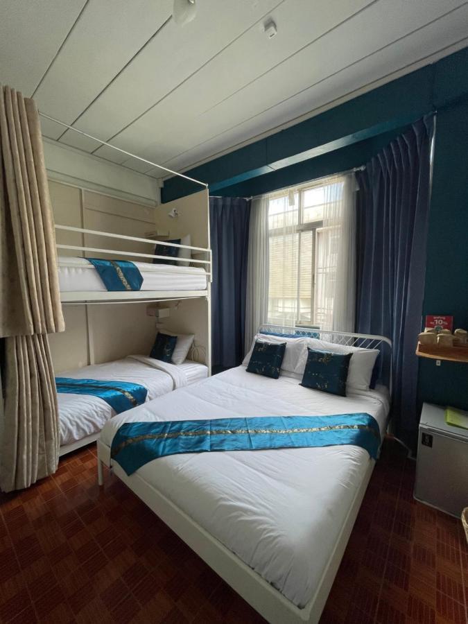 Hotel Acozyposhtel Bangkok