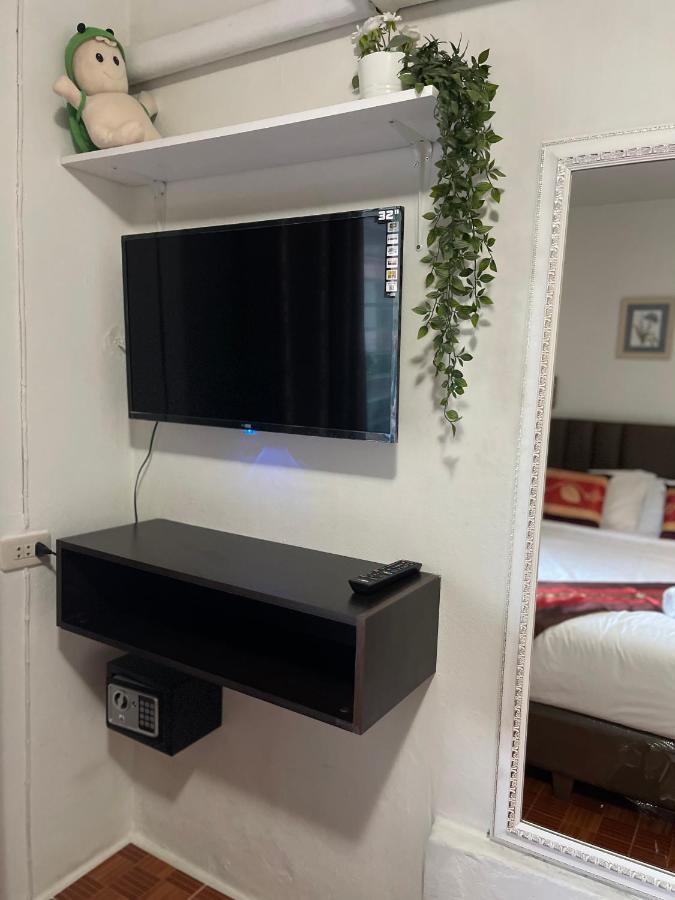 Acozyposhtel Hotel 4*
