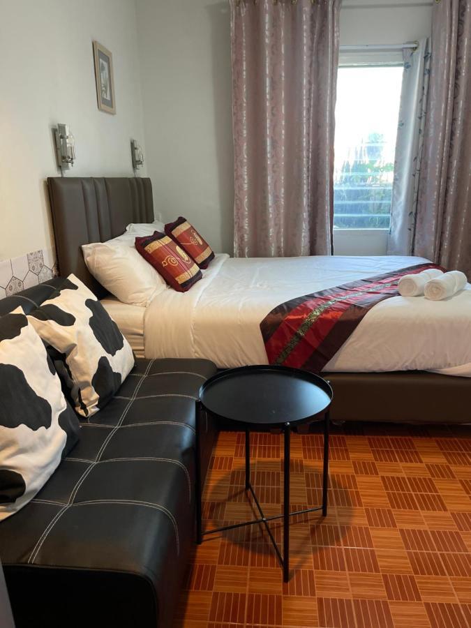 Acozyposhtel Hotel 4*