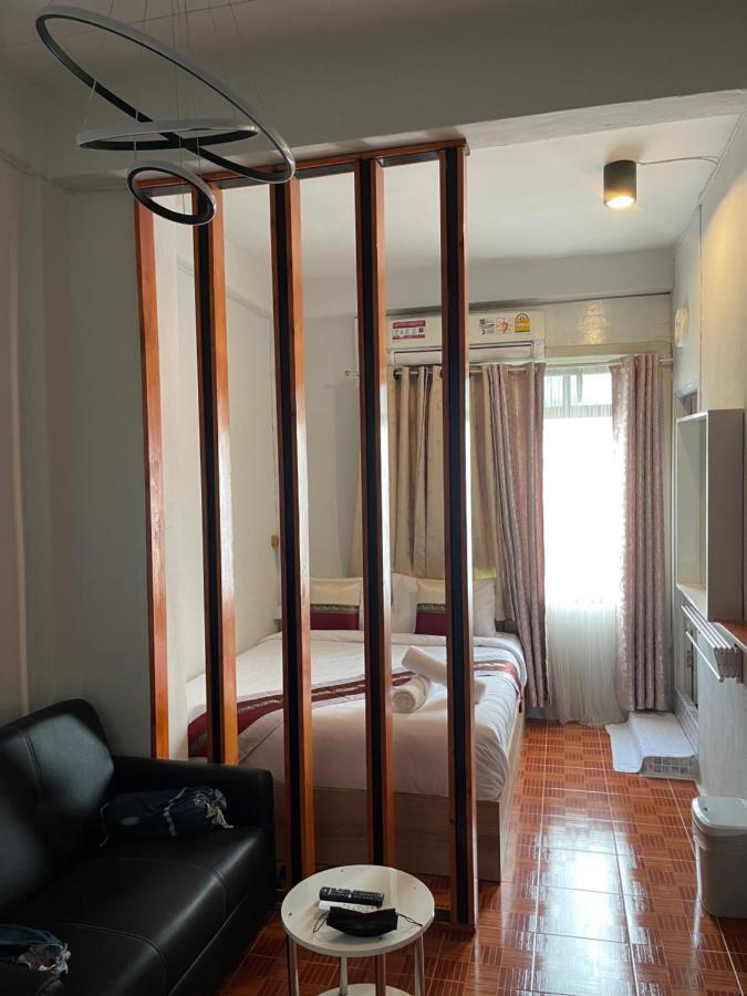 Hotel Acozyposhtel 4*