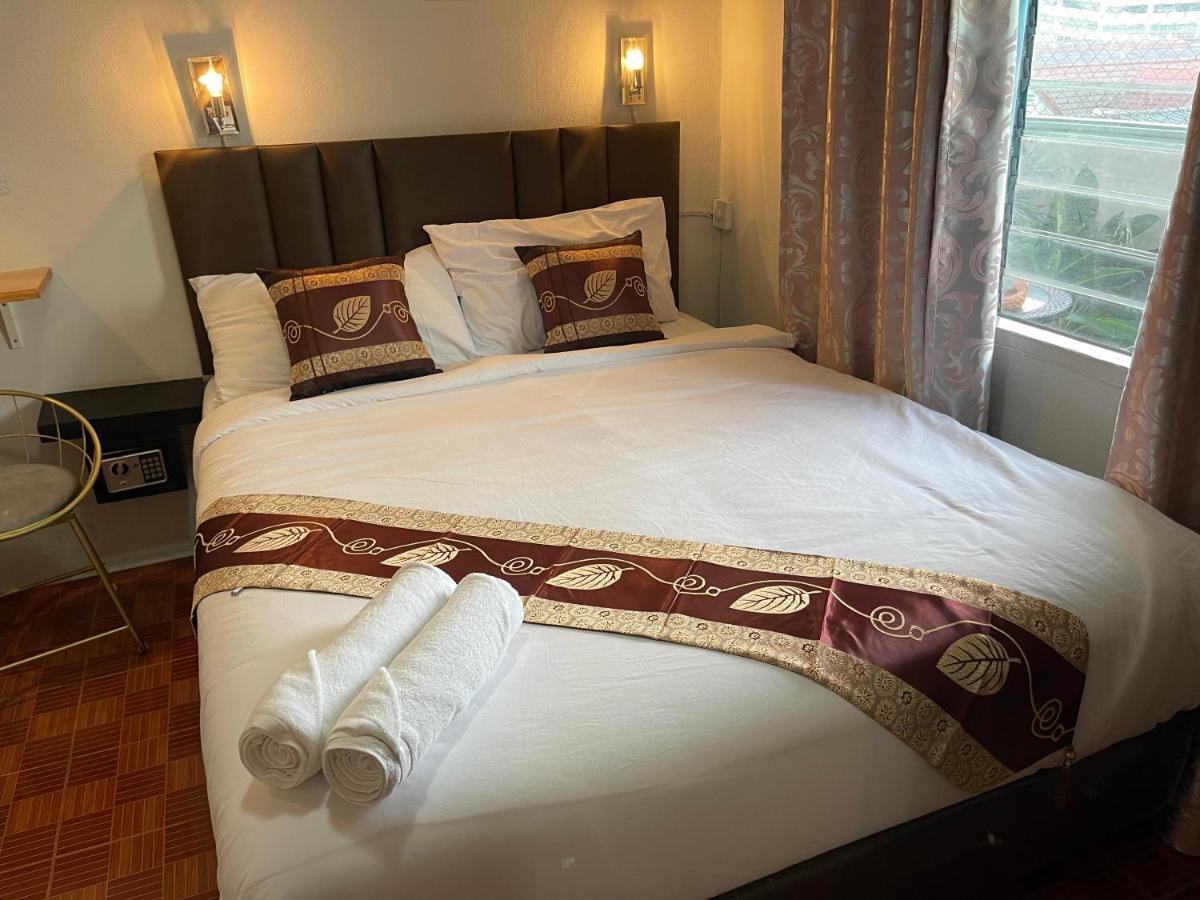 Hotel Acozyposhtel Bangkok