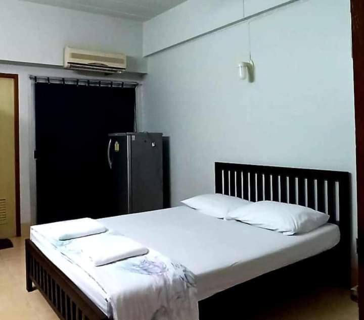 Jirapong Apartment Bangkok