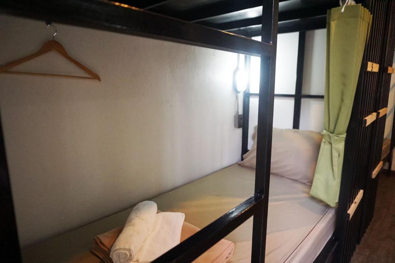 Feel Good Bangkok Hostel Bangkok