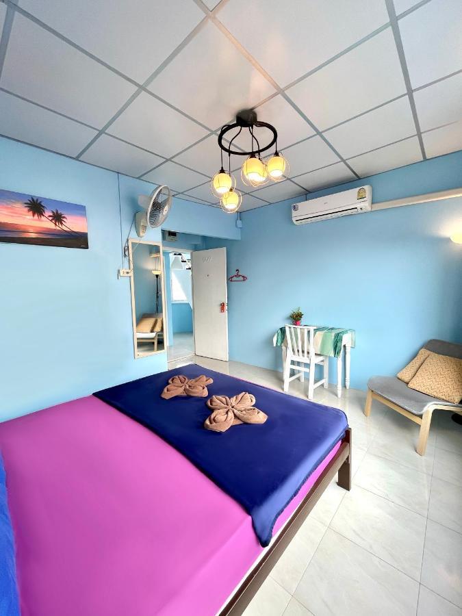 4j Rumah tetamu