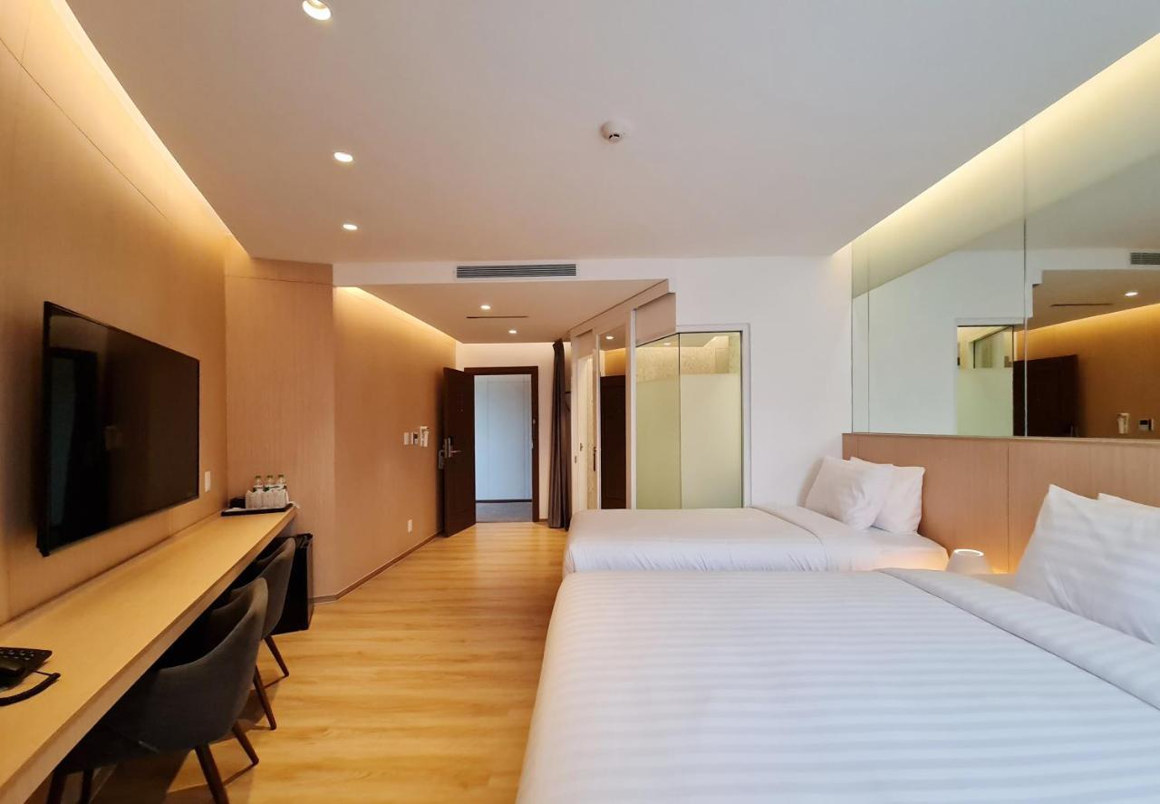 Mintel Huamark Hotel