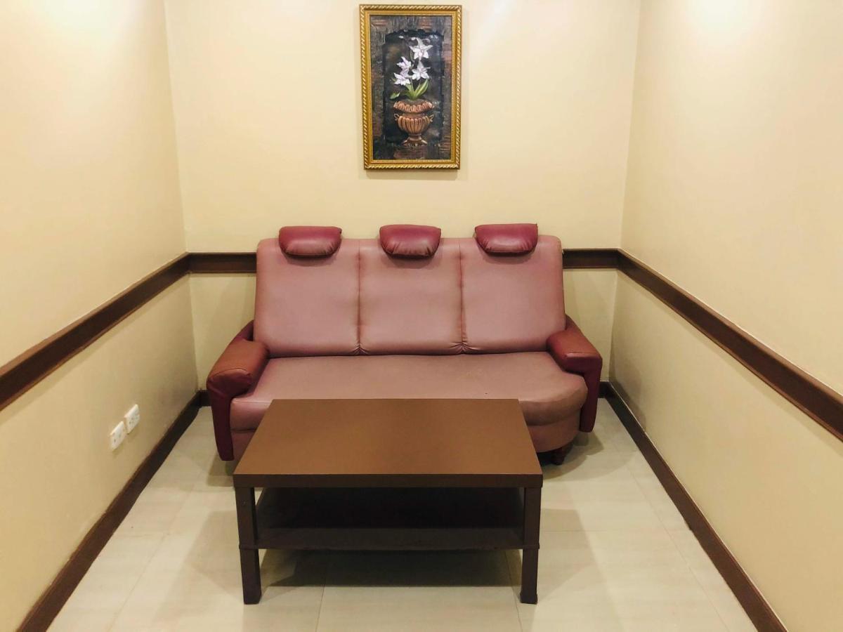 Spacious 1 Bed With Living Ekamai Thonglor Prime Area * Bangkok