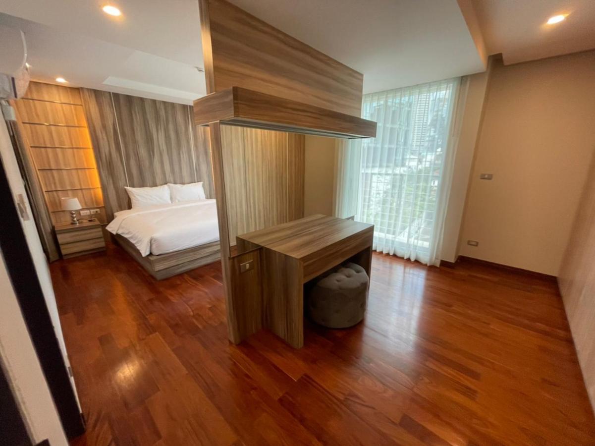 Vivi Avenue Thonglor