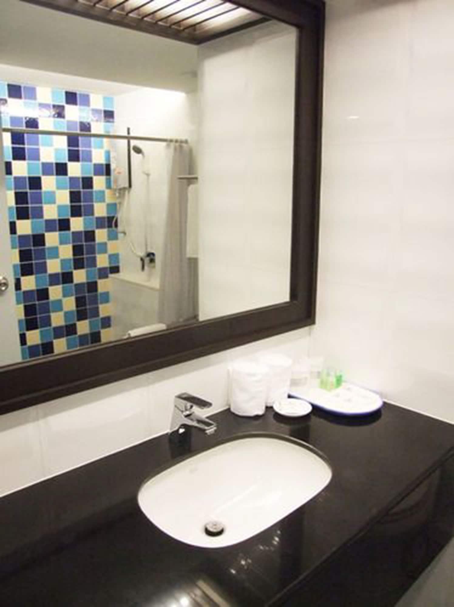 Grand Tower Sathorn 4* Bangkok