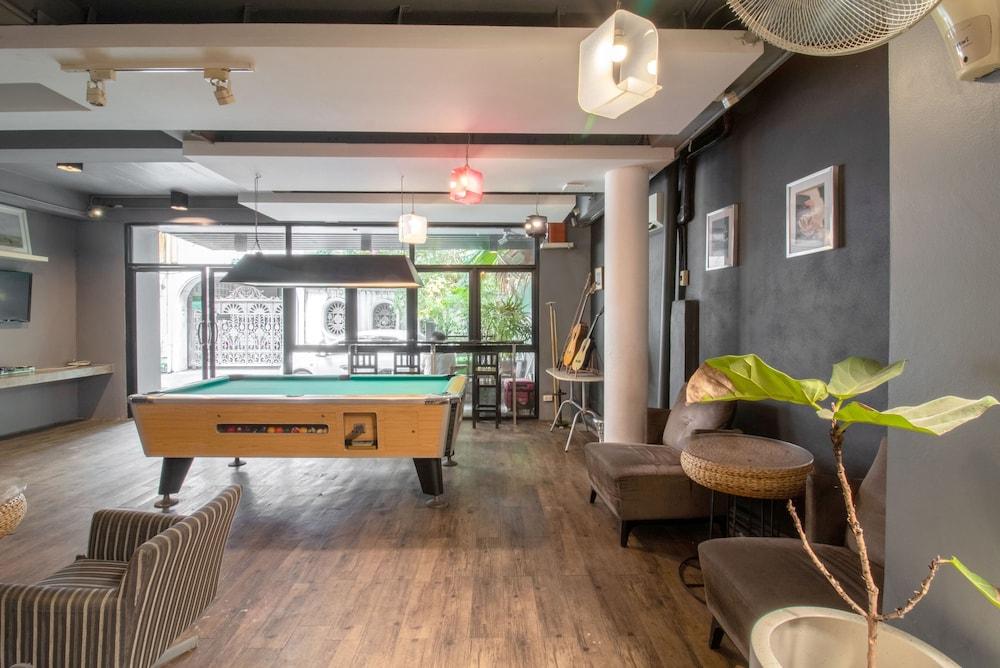 Cheqinn - Sukhumvit 4 Nana Plaza Bangkok