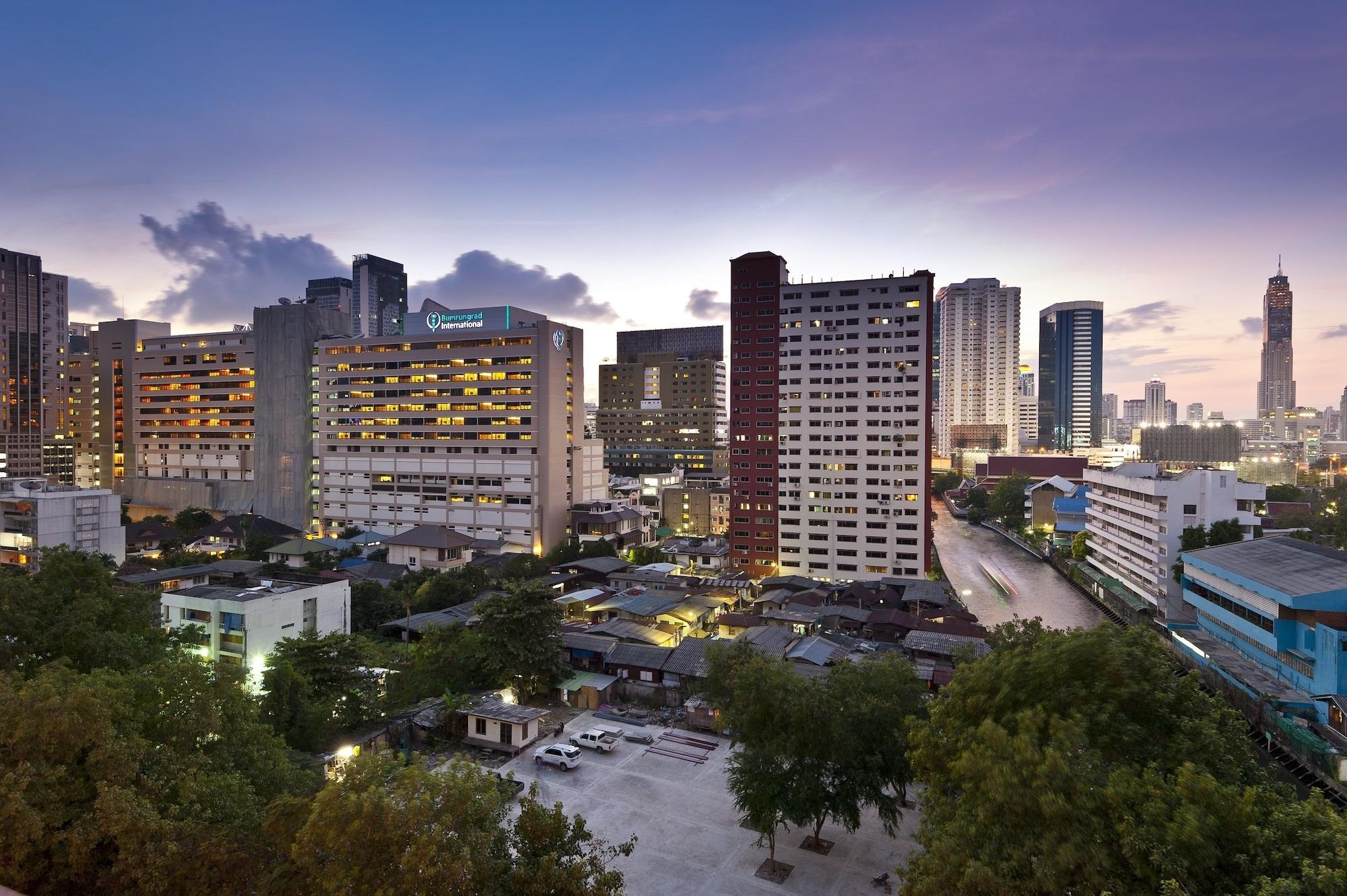 Anya Nana At Sukhumvit 3*