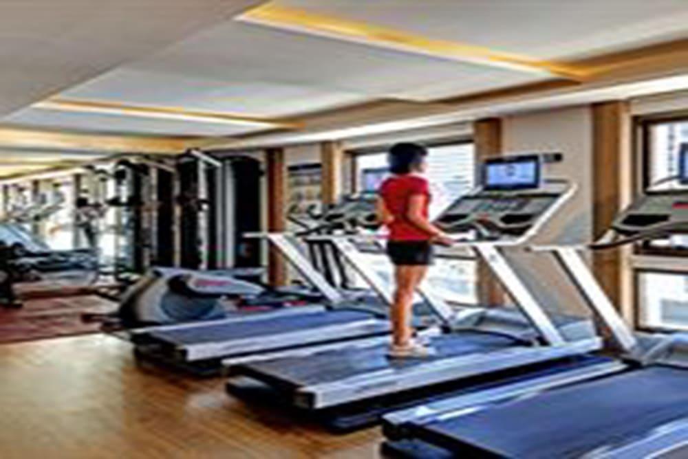 Radisson Chateau De 4* Bangkok