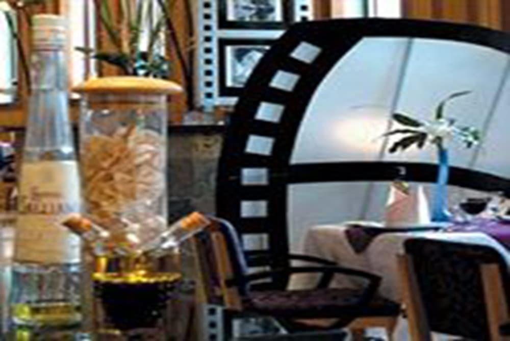 Radisson Chateau De 4* Bangkok