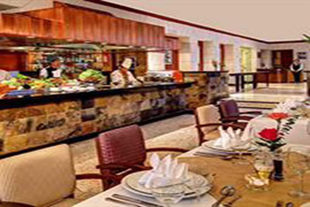 Hotel Radisson Chateau De Bangkok