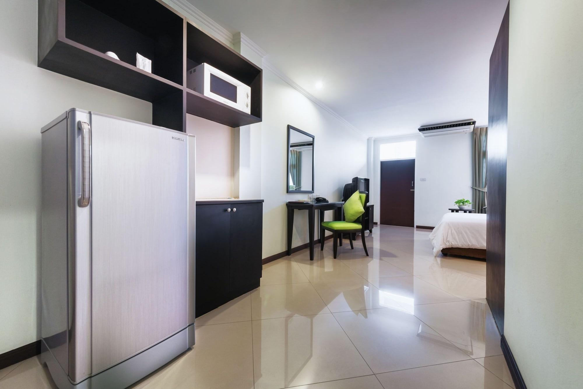 Capital Mansion - Sha Certified 3* Bangkok