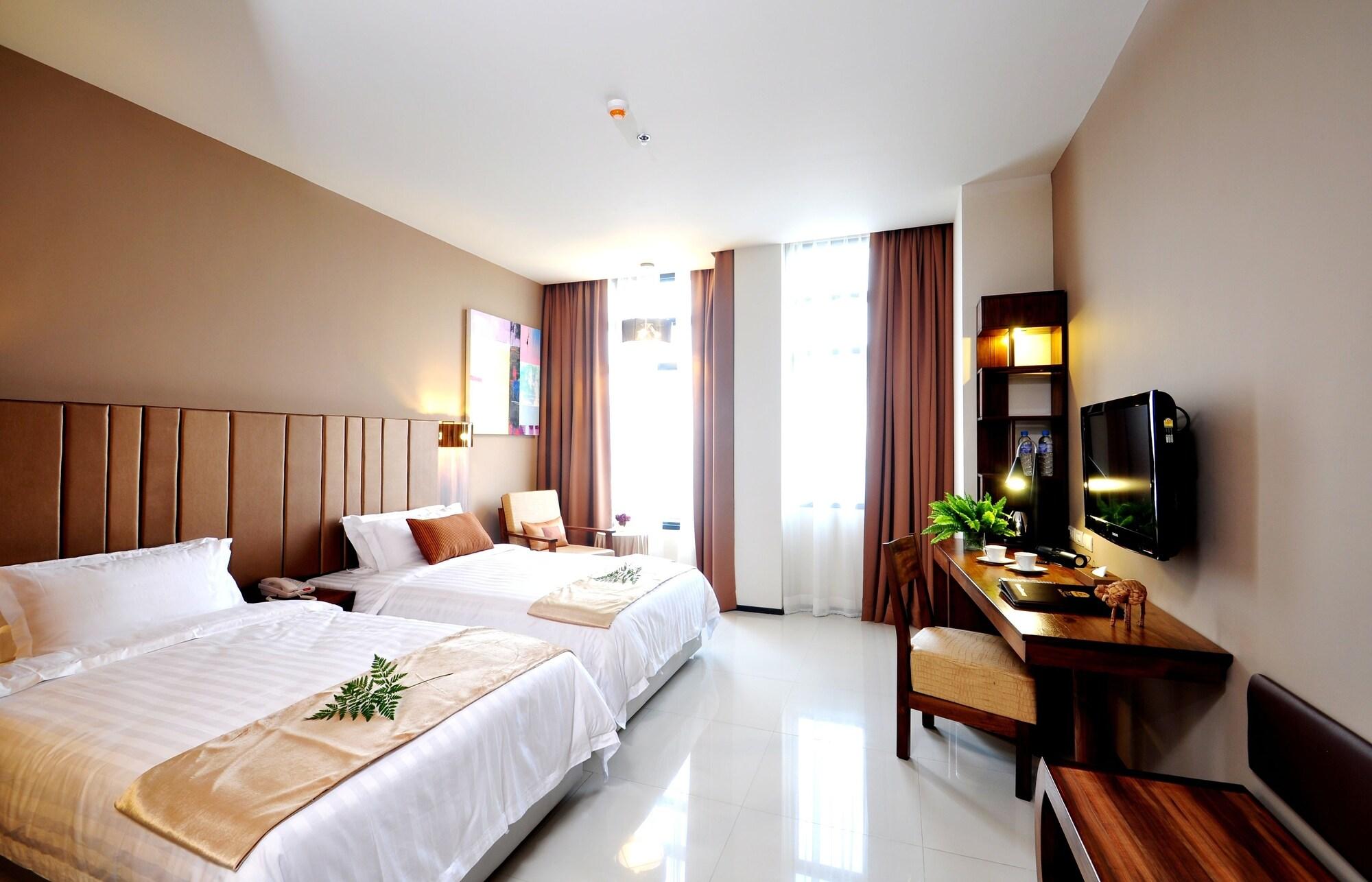 Hotel Grand Howard 5*